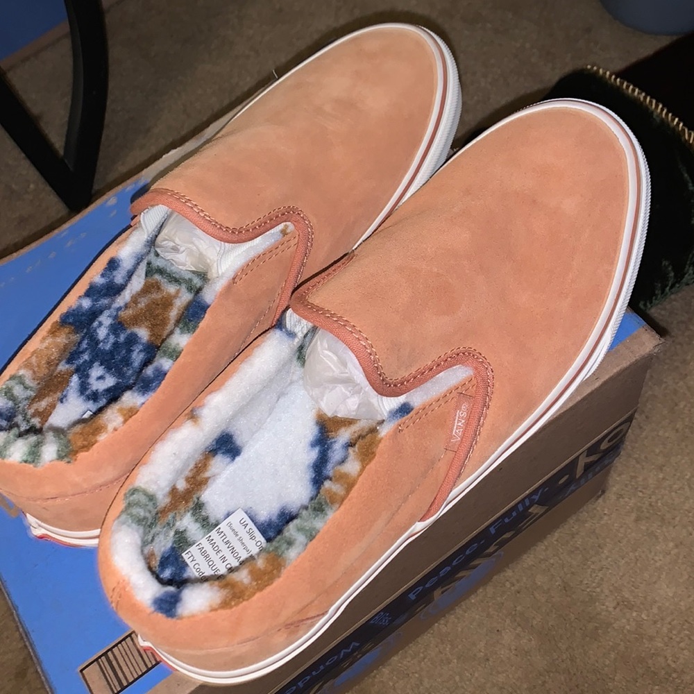 Peach color faux fur vans
